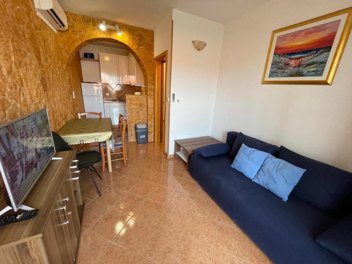 Apartment Jakasa Trogir Exteriér fotografie